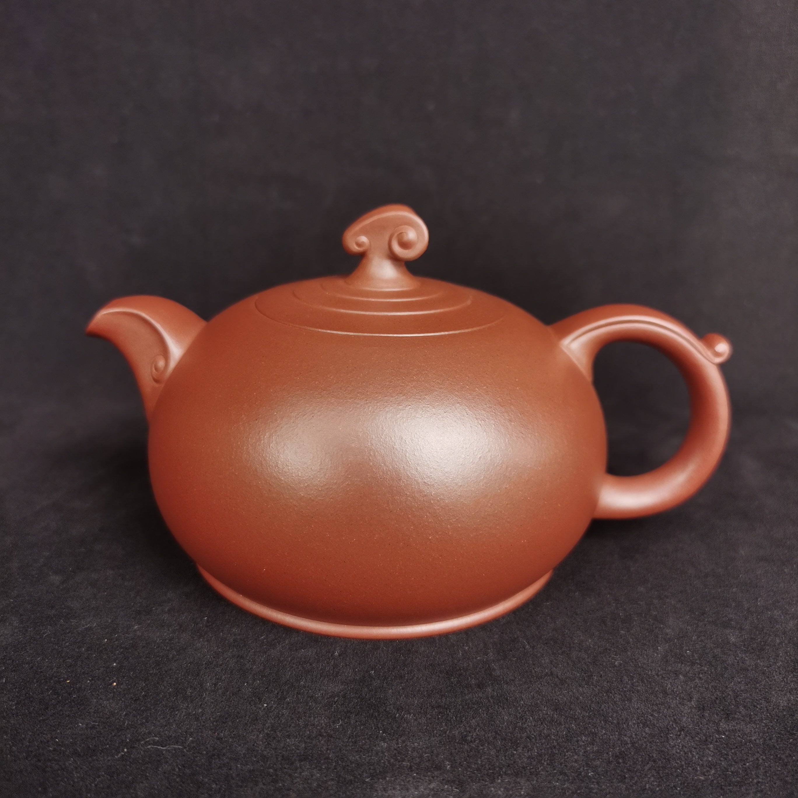 Yixing Teapot The Aries Yixing Zisha DiCaoQing Clay 230ml Full Handmade -Siyutao